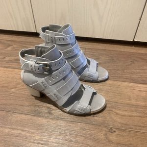 Sorel Edgy Grey Heels